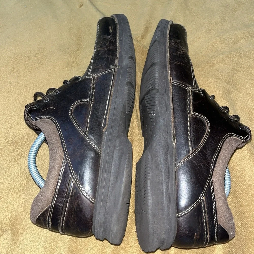 Clarks Men's‎ Size 11 Casual Lace-Up Shoes Leather Brown Work Dress Shoe Office